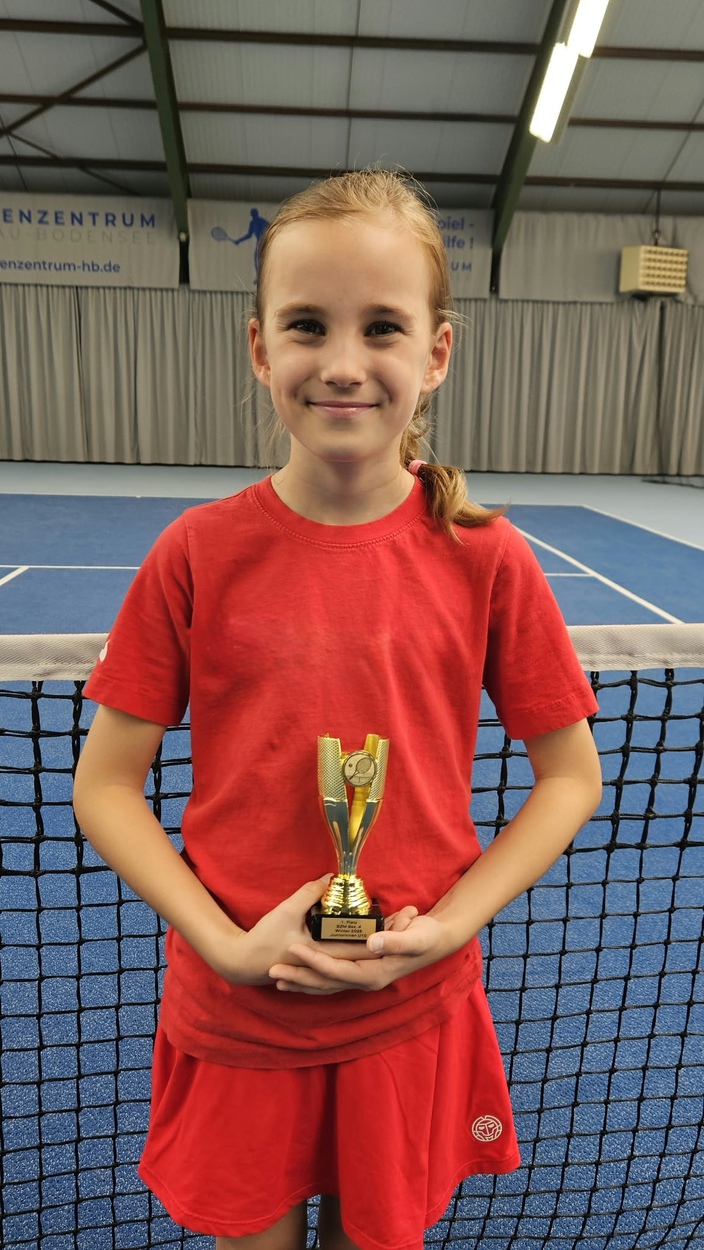 Lisa Luca wird Bezirksmeisterin in der Altersklasse U10